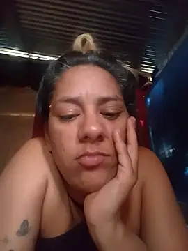 Snapshot of melysexy chatting on May 13, 2026, 2:58 pm melysexy online show from May 13, 2026, 2:58 pm