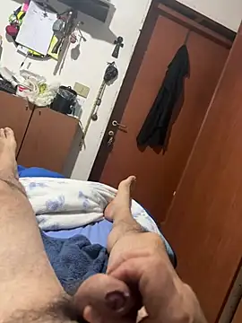 luyan734 online show from April 20, 2026, 6:38 am