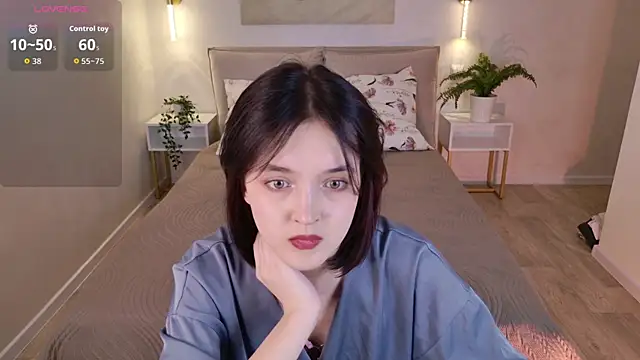 Snapshot of _luny_ chatting on April 12, 2026, 2:44 pm luny online show from April 12, 2026, 2:44 pm