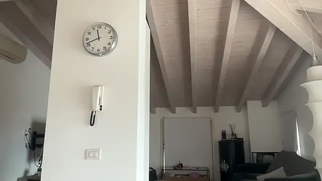 Mach3t3 online show from April 15, 2026, 7:48 am