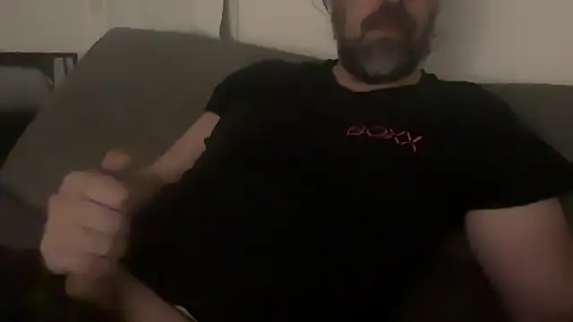 Mach3t3 online show from April 20, 2026, 3:20 am