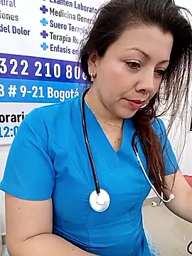 Snapshot of SARA_21- chatting on May 18, 2026, 1:17 pm SARA 21- online show from May 18, 2026, 1:17 pm
