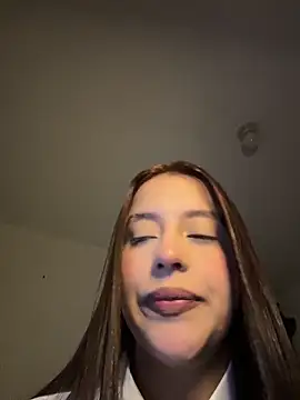 Cherry Dark  online show from May 1, 2026, 1:10 am