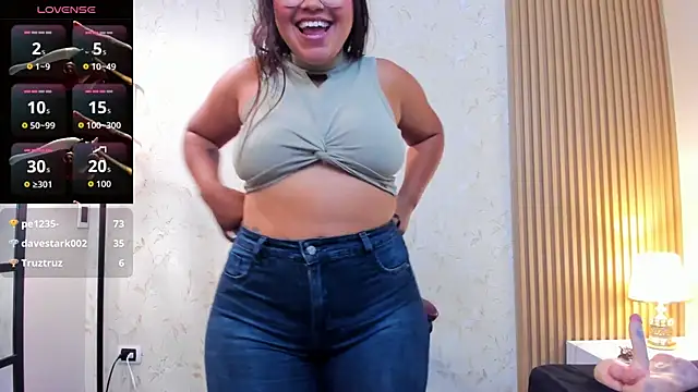 Snapshot of sophiahart chatting on May 31, 2026, 6:09 pm sophiahart online show from May 31, 2026, 6:09 pm
