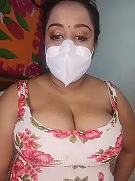 Suger Lips 99 online show from May 22, 2026, 3:17 pm