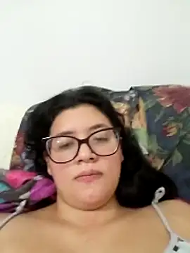 dhalia-rose89 online show from April 11, 2026, 7:29 pm