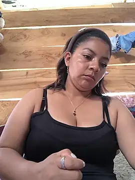 Tamaraxxx hot online show from May 31, 2026, 9:05 pm