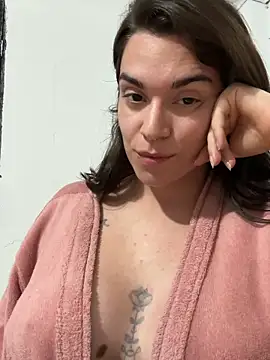 alicemeb online show from April 25, 2026, 9:23 am