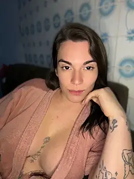 alicemeb online show from April 28, 2026, 3:55 am