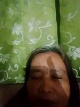 jeanyummytits online show from May 7, 2026, 2:55 pm