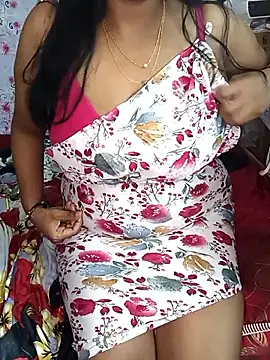 Snapshot of Mayuri-hot chatting on April 19, 2026, 8:24 am Mayuri-hot online show from April 19, 2026, 8:24 am