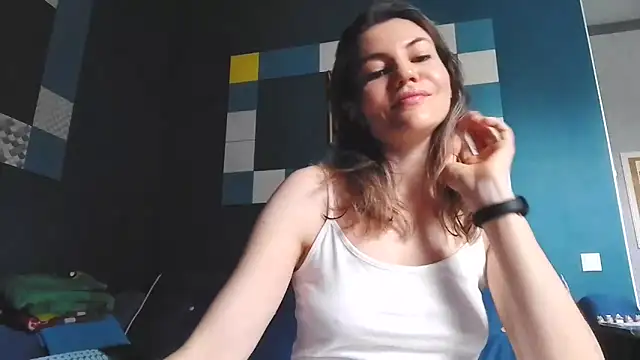 evaprolove online show from April 19, 2026, 10:14 am