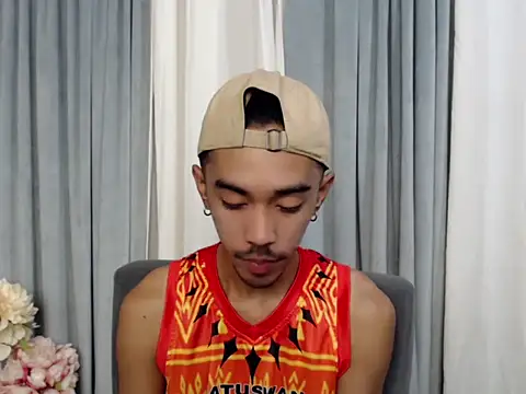 crocodale online show from April 18, 2026, 4:05 am