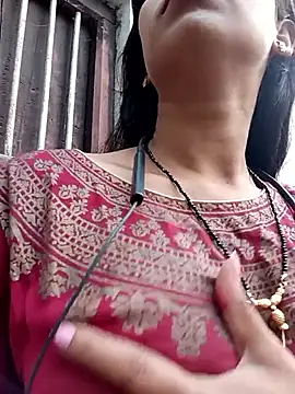 Miss Divyaa online show from May 4, 2026, 12:39 am