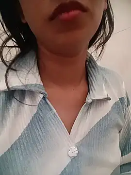 Miss Divyaa online show from May 25, 2026, 1:11 am
