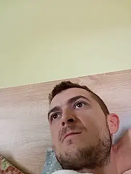 Mariofls online show from June 2, 2026, 12:40 pm