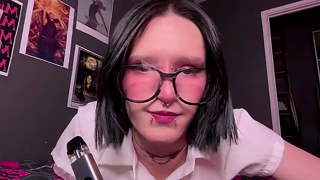 Niky Long online show from April 20, 2026, 6:09 pm