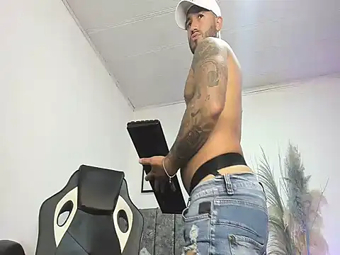 joegrex online show from April 16, 2026, 11:51 pm