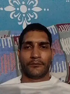 Snapshot of vroomritznappwowow chatting on July 6, 2026, 5:37 pm vroomritznappwowow online show from July 6, 2026, 5:37 pm