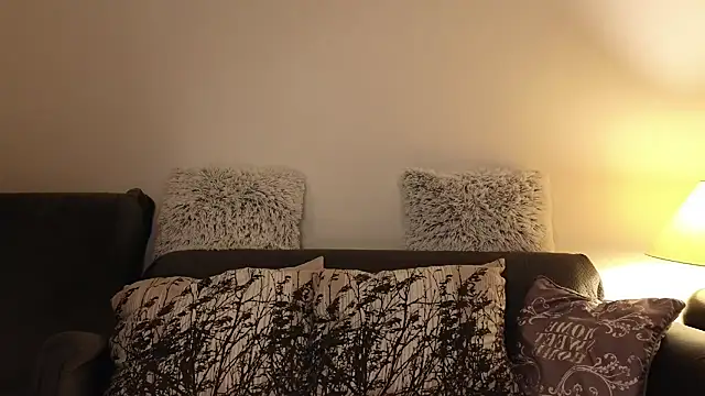 Sharon Red online show from February 26, 2025, 6:00 pm