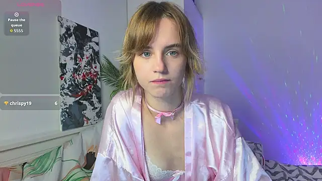 Snapshot of Tessa_Shy_ chatting on July 15, 2026, 6:13 pm Tessa Shy online show from July 15, 2026, 6:13 pm