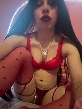 Celestequen online show from April 16, 2026, 8:37 am