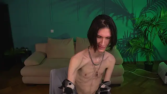 Klaude Jam online show from April 16, 2026, 9:39 pm