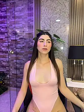 evelyn hills online show from April 14, 2026, 1:28 pm