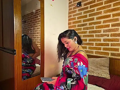 jellyyynspicyyy online show from July 11, 2026, 8:55 pm