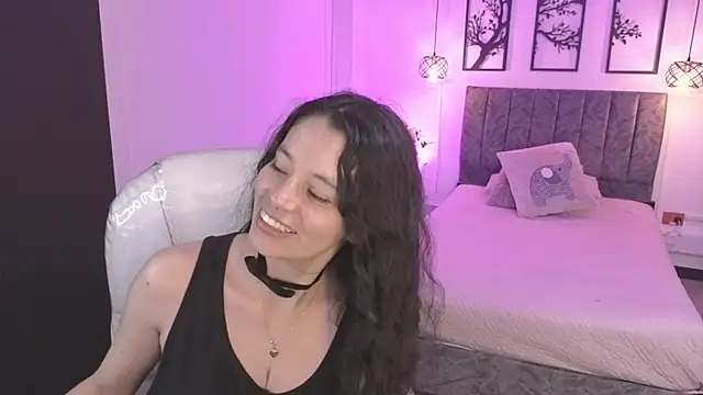 Snapshot of Samantha_bloww1 chatting on May 14, 2026, 3:35 am Samantha bloww1 online show from May 14, 2026, 3:35 am