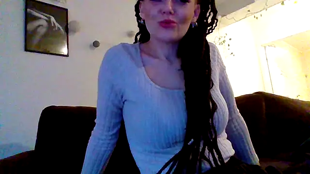 shyhornymommy online show from April 21, 2026, 5:50 pm