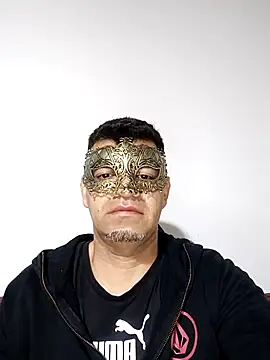 NoFaceLatin87 online show from April 23, 2026, 3:08 am