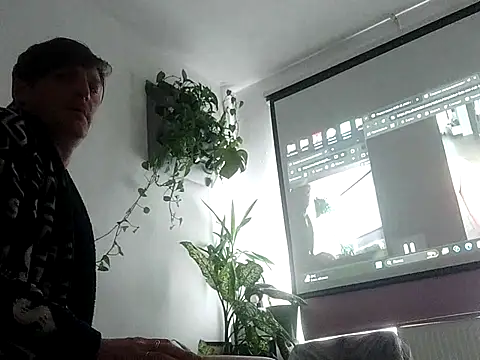 Snapshot of Toshik1 chatting on August 6, 2026, 3:03 pm Toshik1 online show from August 6, 2026, 3:03 pm