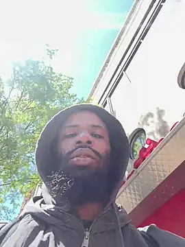 Zion2150 online show from April 21, 2026, 5:50 pm