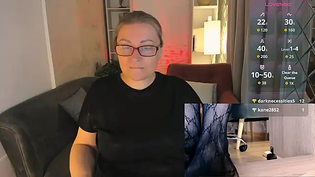 Snapshot of Alexandra_Kind chatting on June 7, 2026, 9:07 pm Alexandra Kind online show from June 7, 2026, 9:07 pm