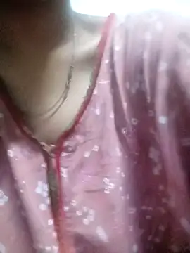 Lusi G online show from April 30, 2026, 10:47 pm