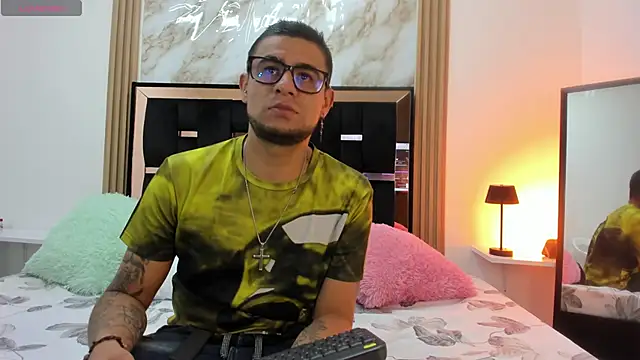 Nickk 21  online show from May 4, 2026, 1:40 pm