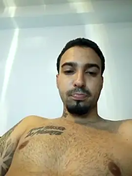Snapshot of Lucasbrasil157 chatting on July 29, 2026, 7:45 pm Lucasbrasil157 online show from July 29, 2026, 7:45 pm