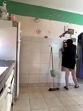 SOLyLunita2232nuevo online show from April 18, 2026, 6:56 pm