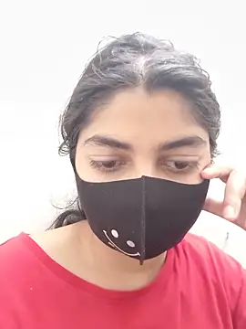 Snapshot of simran_rathore chatting on May 20, 2026, 2:45 pm simran rathore online show from May 20, 2026, 2:45 pm