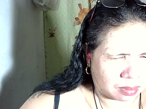 HottyCurlyPeanut online show from April 24, 2026, 1:57 pm