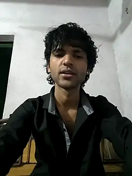 CelestialLeo9 online show from April 18, 2026, 7:58 pm