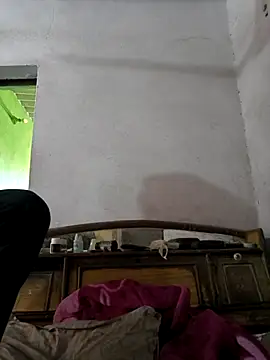 CelestialLeo9 online show from April 21, 2026, 11:49 am