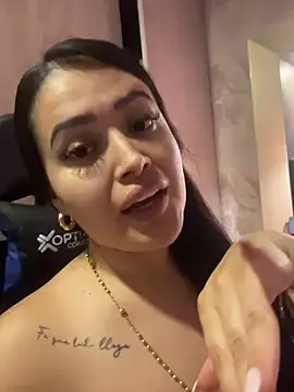 Snapshot of Sara_fun chatting on November 11, 2025, 4:23 am Sara fun online show from November 11, 2025, 4:23 am