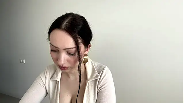 Meow Alika online show from June 11, 2026, 12:03 pm