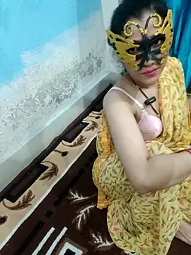 Sexy Hena 69 online show from June 2, 2026, 7:49 pm
