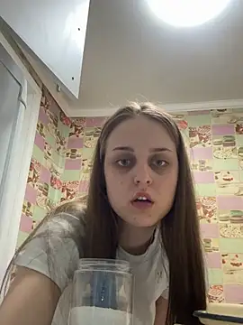 Shannon Van online show from April 30, 2026, 8:04 pm