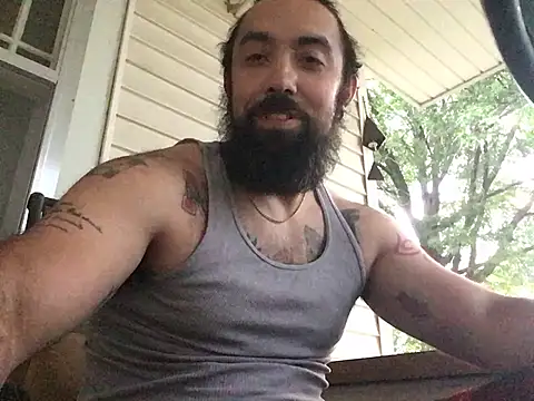 Snapshot of uceybaker chatting on July 1, 2026, 11:23 am uceybaker online show from July 1, 2026, 11:23 am