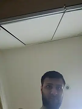 dickforpussyy online show from April 23, 2026, 2:57 am