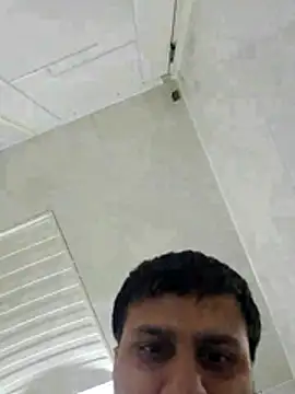 Snapshot of dickforpussyy chatting on May 16, 2026, 5:15 am dickforpussyy online show from May 16, 2026, 5:15 am